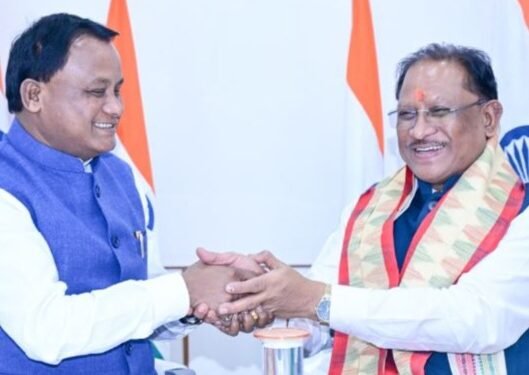 छत्तीसगढ़ उड़ीसा के मुख्यमंत्री ने की मुलाकात, महानदी जल विवाद पर चर्चा की…