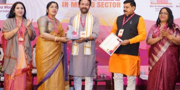 बालको की महिला कर्मचारियों को खनन क्षेत्र में उत्कृष्ट योगदान के लिए मिला सम्मान…