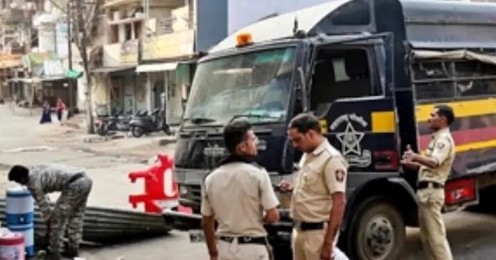 नागपुर में हिंसा के छह दिन बाद शहर से कर्फ्यू हटा लिया गया, दंगाइयों से संपत्ति का पैसा वसूलेगी सरकार…