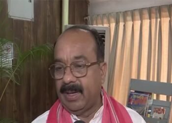 ममता बनर्जी के संरक्षण में हिंदुओं पर हो रहा अत्याचार: अरुण साव, डिप्टी सीएम…