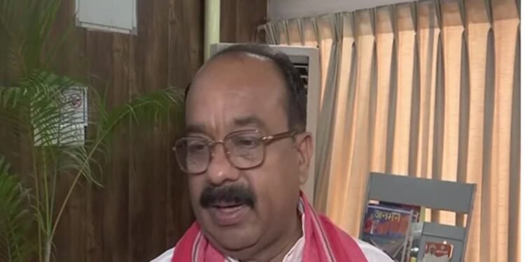 ममता बनर्जी के संरक्षण में हिंदुओं पर हो रहा अत्याचार: अरुण साव, डिप्टी सीएम…