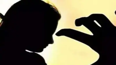 इस कांग्रेस नेता पर बलात्कार का आरोप : 50 हजार रुपये ठगने और अबार्शन कराने की भी शिकायत, आरोपी फरार…
