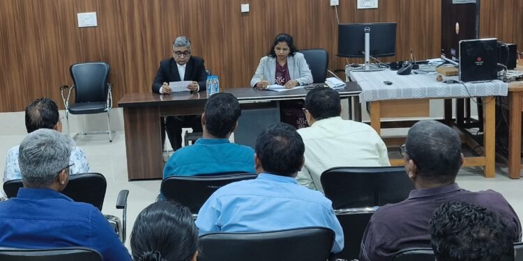 आगामी नेशनल लोक अदालत का आयोजन किया जावेगा,जिला एवं सत्र न्यायाधीष द्वारा अधिकारियों की ली गई बैठक…