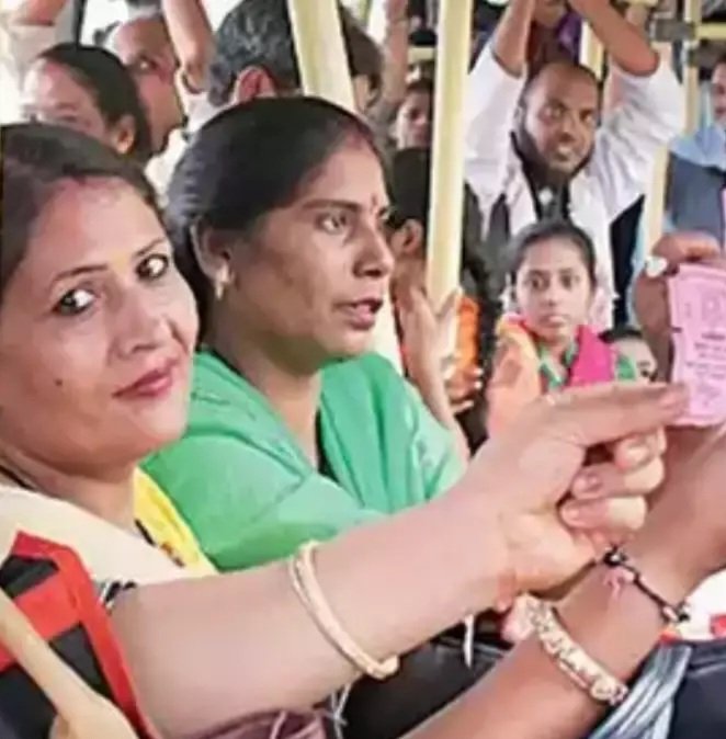 क्या है लाइफटाइम स्मार्ट कार्ड, दिल्ली की महिलाओं को इस वजह से लेना होगा यह…