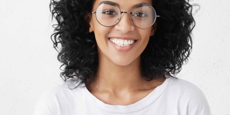 20 करोड लोग आंखों की  बीमारियों से पीड़ित, आंखों की रोशनी बढ़ाने के लिए करें यह सात उपाय…