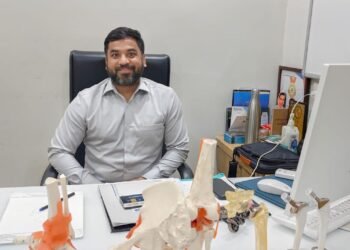 नवकार हॉस्पिटल में हड्डी रोग विशेषज्ञ डॉ. पवन साव ने दी मरीजों को नई उम्मीद