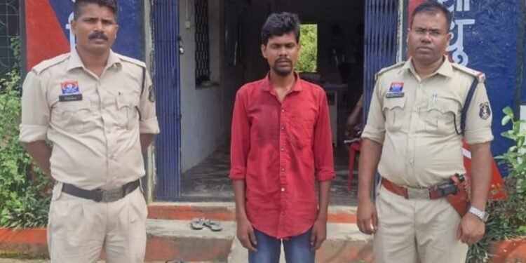 अंधविश्वासों की जंजीरों में कैद इंसानियत ? टोनहीं प्रताड़ना का फिर एक नया मामला उजागर ! समाज