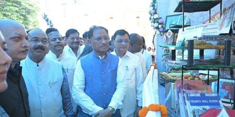 बालको ने मुख्यंमत्री के कोरबा आगमन पर लगाया स्टॉल