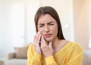 क्या आपके भी किटकिटाते हैं दांत, तो जानिए क्या हो सकती है वजह और इसके उपचार…