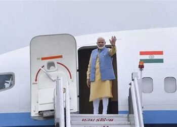 मौसम खराब के चलते प्रधानमंत्री का हवाई दौरा रद्द, एयरपोर्ट पर कर रहे बैठक, प्रभावितों से करेंगे मुलाकात…