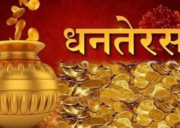धनतेरस पर सोना खरीदें और कैशबैक भी पाएं मुफ़्त, लेकिन मौका सिर्फ 1 दिन का, जानिए कहां और कितने समय तक के लिए है ये ऑफर…