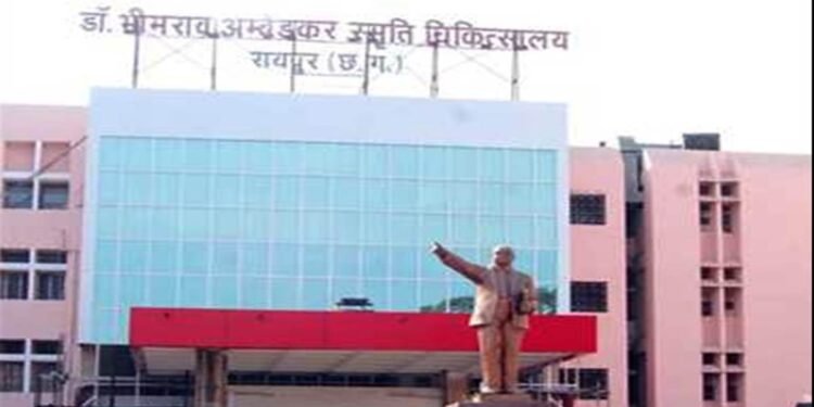 छत्तीसगढ़ में स्वास्थ्य क्रांति की शुरुआत, जिला अस्पतालों को मिली आधुनिक चिकित्सा सुविधाएँ