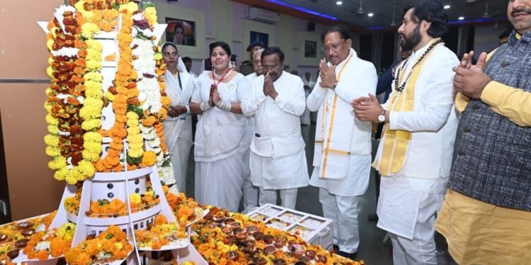 गुरु घासीदास बाबा ने समाज को समानता, सद्भाव और मानवता का दिया संदेश: मुख्यमंत्री श्री विष्णु देव साय