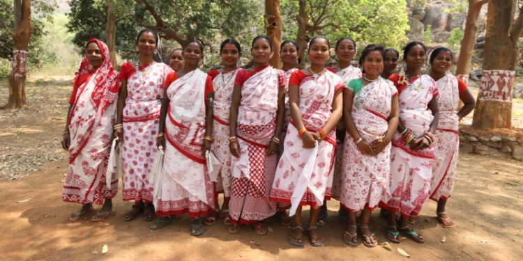 छत्तीसगढ़ में आदिवासी विकास योजनाओं पर जोर, सरकार ने लाभ पहुंचाने की प्रक्रिया तेज की