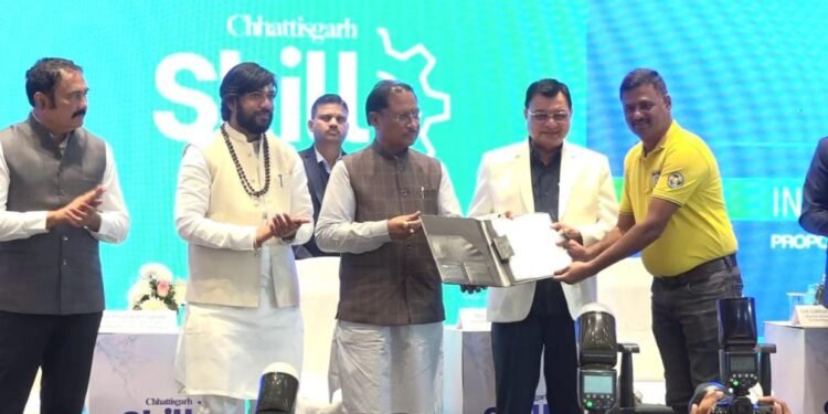 छत्तीसगढ़ में युवाओं के लिए बड़ी पहल, रोजगार और कौशल प्रशिक्षण योजनाओं को मिली रफ्तार