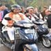 सीएम साय ने हेलमेट पहनकर चलाई स्कूटी, बोले – जन जागरूकता से आएगी सड़क दुर्घटना में कमी…