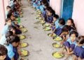 सरकारी स्कूल में मिड-डे मील बना ‘जहर’, 32 बच्चों की हालत गंभीर, अस्पताल में भर्ती…