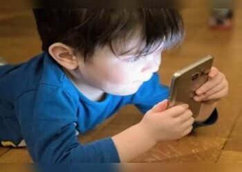 AI के दौर में बच्चों की डिजिटल सुरक्षा, स्मार्टफोन और चैटबॉट्स पर ऐसे लगाएं ‘पेरेंटल कंट्रोल’ जानें ये खास टिप्स…