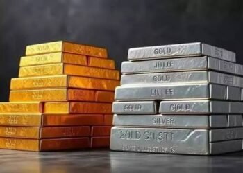 इस साल 2026 के पहले महीने में ही चांदी ने बनाया रिकॉर्ड, 3 लाख के पार हुआ भाव, सोने में भी उछाल…