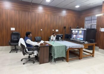 आगामी नेशनल लोक अदालत के सफल आयोजन हेतु प्रधान जिला एवं सत्र न्यायाधीश/अध्यक्ष द्वारा ली गई बाह्य न्यायालय के न्यायिक अधिकारियों की बैठक…