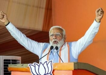 56 इंच की छाती को क्या हो गया संसद में बवाल के बाद दिग्गज का बड़ा सवाल, बोले- पता नहीं क्यों डरे हुए हैं…