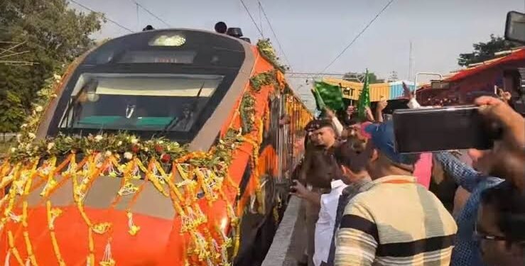 दिल्ली-पुणे रूट परइस दिन से दौड़ेगी वंदे भारत और तेजस राज्यसभा में BJP सांसद मेधा कुलकर्णी ने की ये बड़ा मांग…