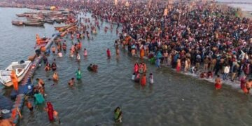 त्रिवेणी संगम पर आस्था, संस्कृति और अध्यात्म का दिव्य संगम, मुख्यमंत्री साय ने किया सम्मान…