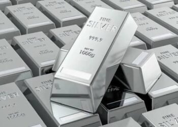 चांदी की कीमतों में ऐतिहासिक उतार-चढ़ाव: 48 घंटे में इतने लाख की गिरावट…