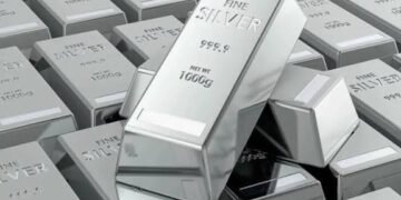 चांदी की कीमतों में ऐतिहासिक उतार-चढ़ाव: 48 घंटे में इतने लाख की गिरावट…