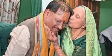 माँ का आशीर्वाद और अपार जनस्नेह बगिया में आत्मीयता के साथ मना सीएम का जन्मदिन…