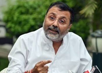 नेहरू ने दुनिया को ‘नागिन डांस’ दिखाया और मोदी ने AI निशिकांत दुबे का कांग्रेस पर तीखा प्रहार…