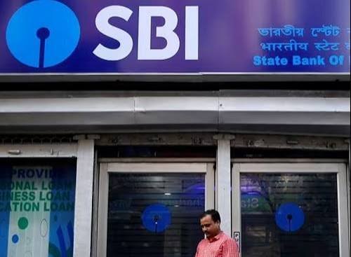 SBI की धांसू स्कीम ₹1,00,000 जमा करने पर मिलेगा ₹42,524 का फिक्स ब्याज, जानें पूरी डिटेल्स यहां से…