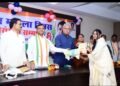 महिला दिवस पर रायपुर में नारी शक्ति का सम्मान, पत्रकार कंचन यादव हुईं सम्मानित..
