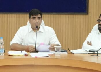 पांच से 17 वर्ष के सभी विद्यार्थियों का बायोमेट्रिक आधार अपडेट कराने कलेक्टर ने दिए निर्देश…