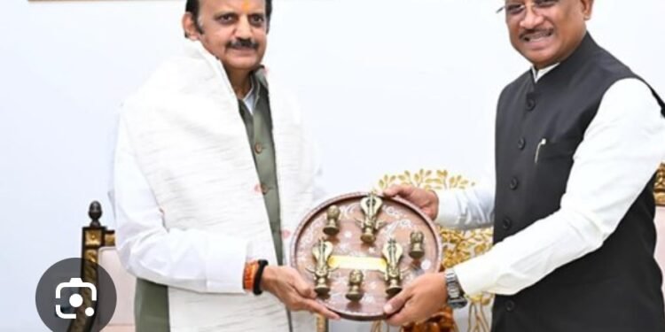 सीएम साय से मिले एमपी के डिप्टी सीएम राजेंद्र शुक्ल, रीवा-रायपुर हवाई सेवा पर जताया आभार…