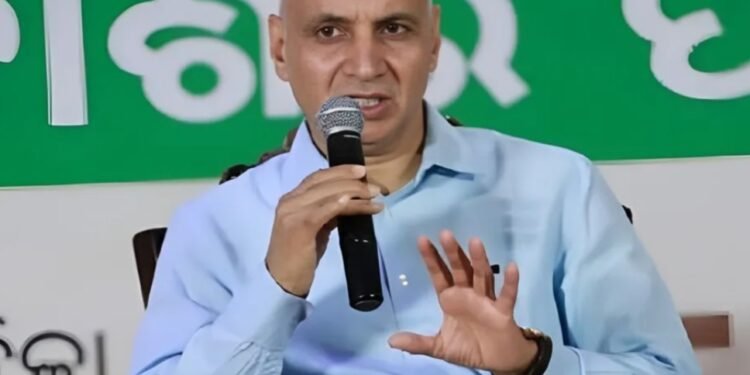 सरकार ने मंत्रालयों में किया बदलाव, ये बने DGCA के नए प्रमुख एयरलाइंस कंपनियों पर रखेंगे नजर…