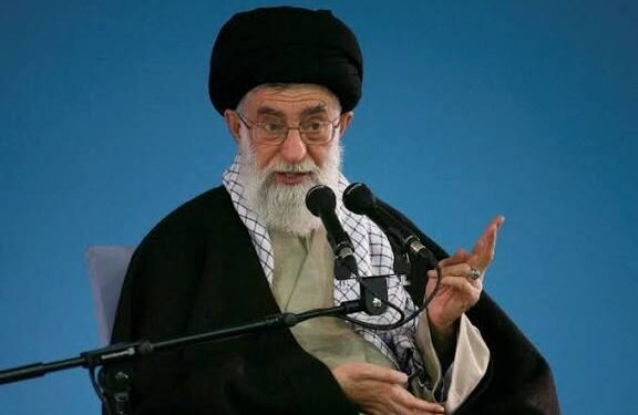 आखिर कितने खामेनेई मारोगे, हर घर से खामेनेई निकलेगा’ सुप्रीम लीडर की मौत पर भड़क उठा ये शहर, जमकर विरोध प्रदर्शन…