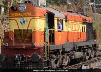 RRB ग्रुप D भर्ती 22,195 पदों के लिए आवेदन की आज आखिरी तारीख…