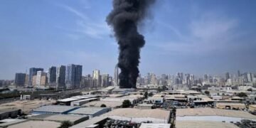 ईरान ने दुबई में बम से उड़ाई बिंल्डिंग हलक में अटकी लोगों की जान, सामने आया ये दिल दहलाने वाला …