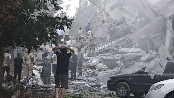 हमलों के बीच भूकंप से हिली ईरान की धरती, 4.3 रही तीव्रता, परमाणु परीक्षण की आशंका से दुनिया में हड़कंप…