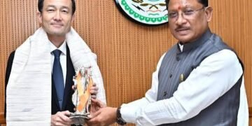 सीएम साय से जापान दूतावास के राजनीतिक मामलों के मंत्री श्री आबे नोरिआकि ने की सौजन्य मुलाकात…*