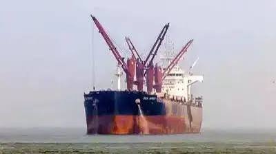 स्ट्रेट ऑफ होर्मुज संकट के बीच भारत की बड़ी राहत: LPG टैंकर ‘शिवालिक’ और ‘नंदा देवी’ सुरक्षित निकले, जल्द पहुंचेंगे यहां…