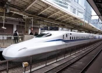 बुलेट ट्रेन का पहला खंड 2027 तक तैयार, देश में 7 नए बुलेट ट्रेन कॉरिडोर को मंजूरी…