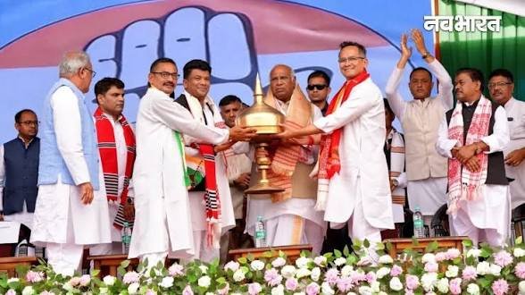 ₹25 लाख तक का बीमा और महिलाओं को कैश, इस पार्टी ने जारी किया घोषणा पत्र क्या खास…