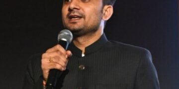 छोटी क्लिनिक से लंदन संसद तक: डॉ. उत्कर्ष त्रिवेदी का सफर बना प्रेरणा Holistic Medicine Conference 2026 में आमंत्रित, छत्तीसगढ़ के लिए गर्व का क्षण