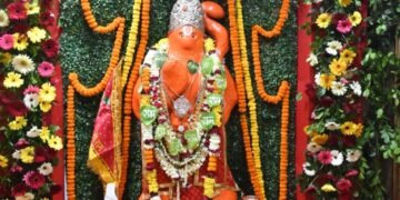 बजरंग बली के जयकारों से गूंजा श्री चिंताहरण हनुमान मंदिर1000 से अधिक लोगों ने एक साथ किया हनुमान चालीसा पाठ– भजनों ने झूमने पर किया मजबूर…