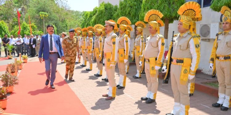 इस्पात मंत्रालय सचिव आईएएस श्री संदीप पौंड्रिक ने किया भिलाई इस्पात संयंत्र का दौरा…
