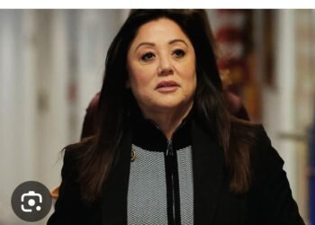 ट्रंप कैबिनेट में भूचाल विवादों के बीच श्रम मंत्री लोरी चावेज-डिरेमर का इस्तीफा, गंभीर आरोपों से…