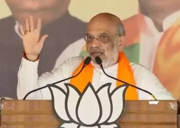 बंगाल में गरजे अमित शाह दीदी को हटाने का समय आ गया है संदेशखाली-गोरखा से चाय बागानों तक के लिए किया ये वादा…