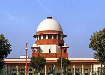 सुप्रीम कोर्ट में न्याय की जंग, क्या संविधान तय करेगा धर्म का स्वरूप 9 जजों के सामने वकीलों की ये तीखी दलीलें…